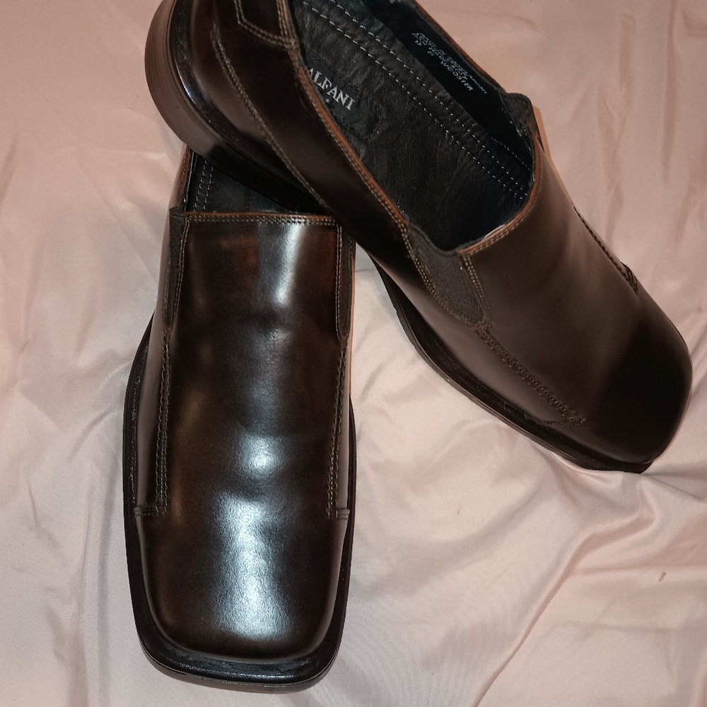 🚀 SOLD 🚀 👞 Alfani 👞 Men's Genuine Leather  Dress / Casual Shoe